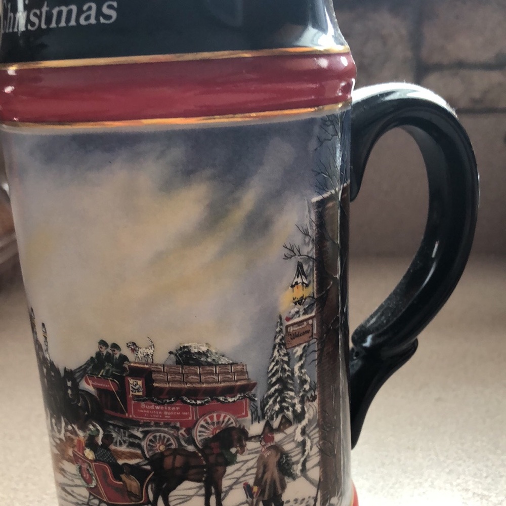 Budweiser Christmas 1992 stein